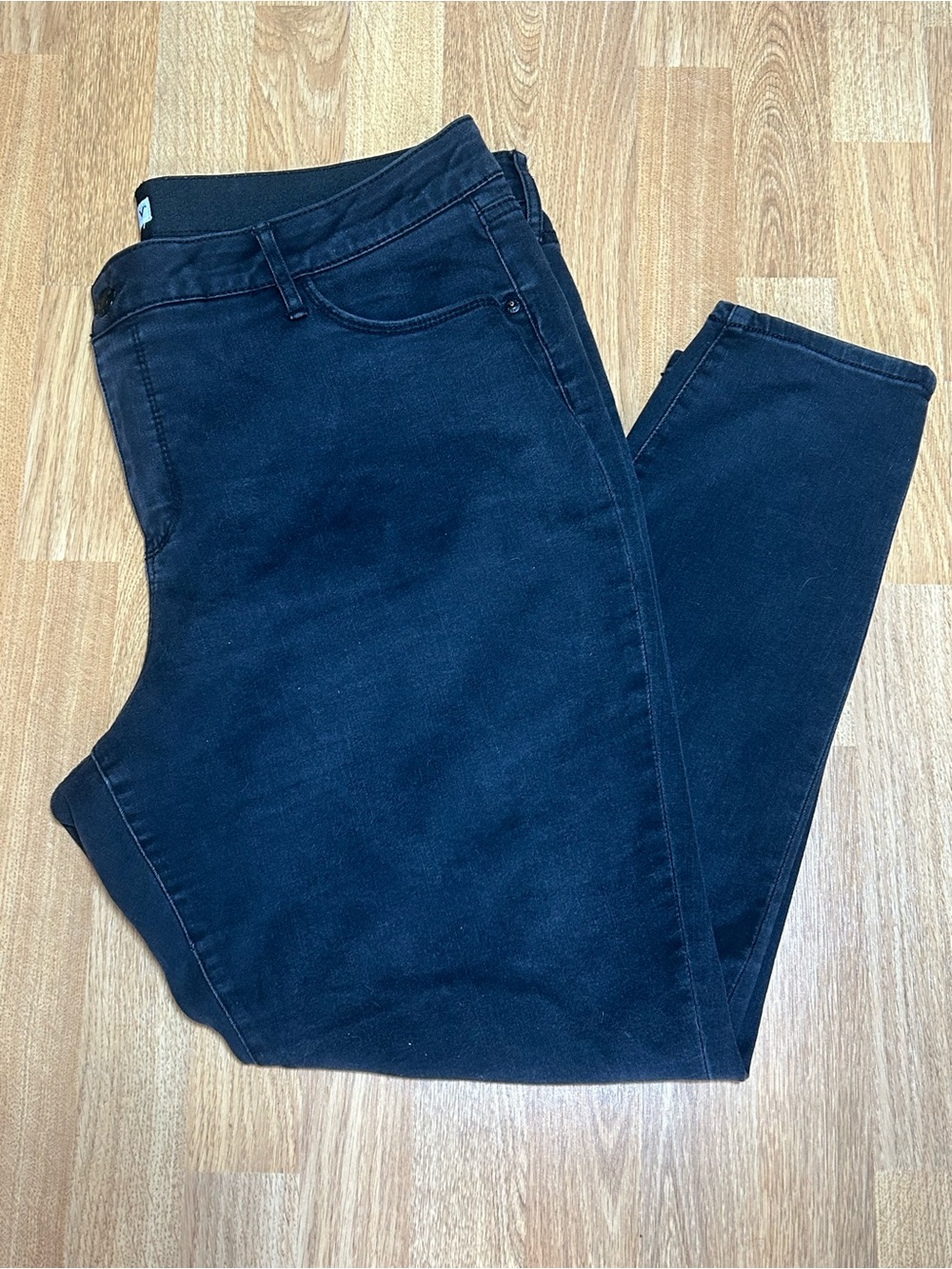 Ava & Viv Black Skinny Jeans – Size 20